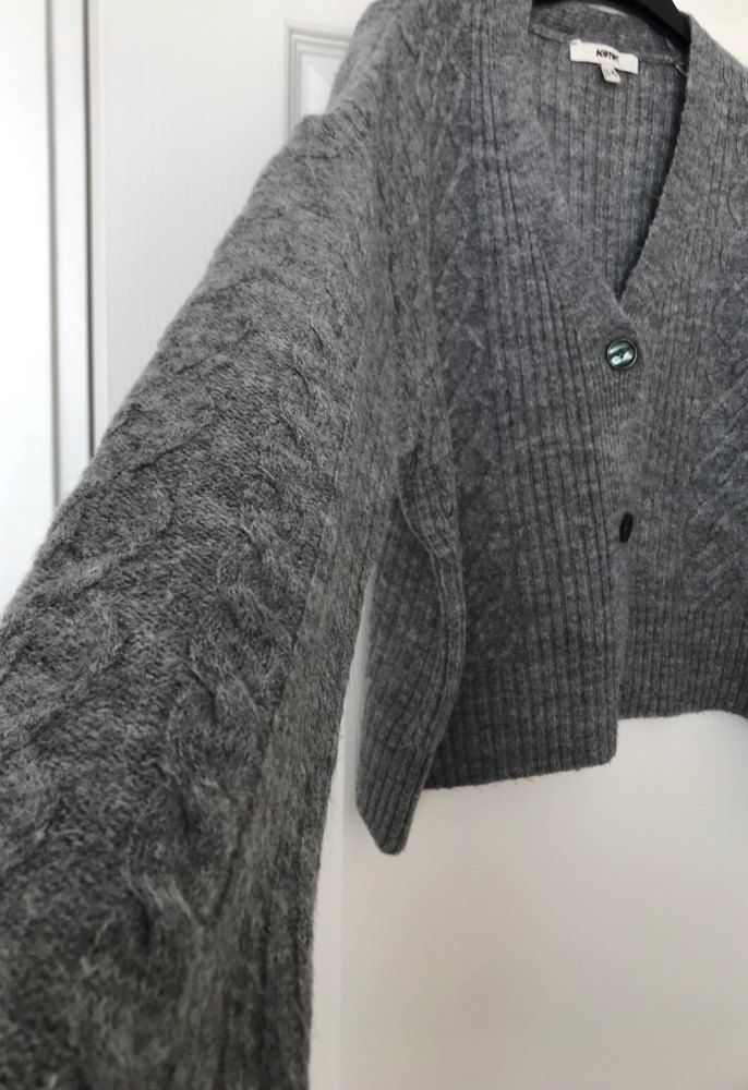 Gri Kadın Örgü Yün Hırka - Görsel 2