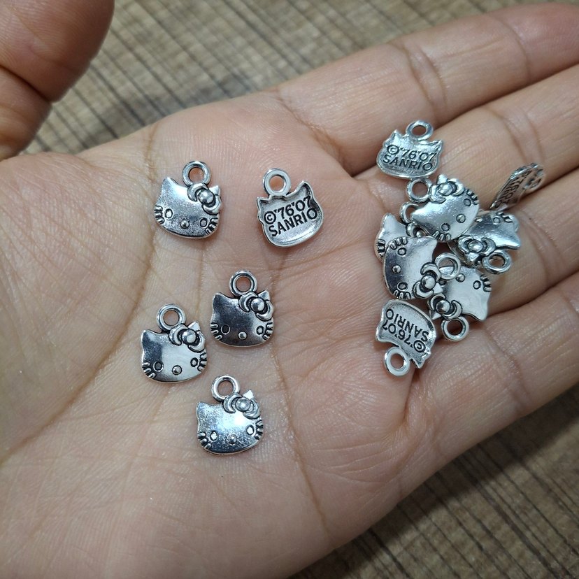 25Adet Hello Kitty uç - Görsel 2