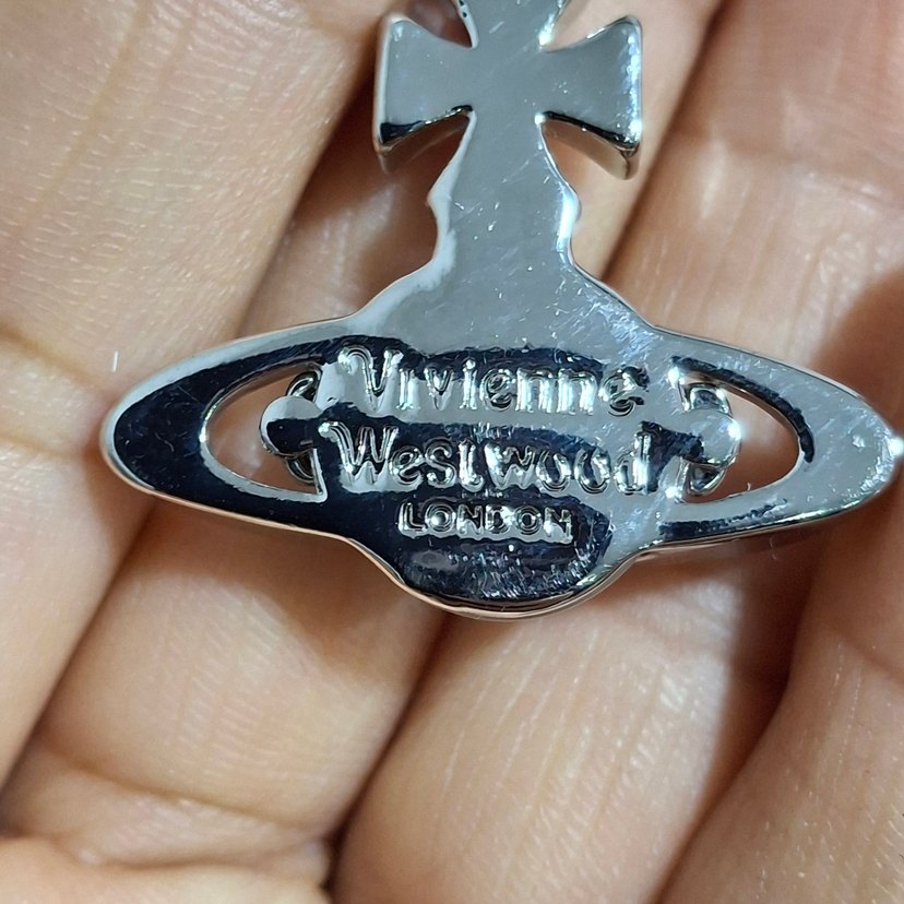 VİVİENNE WESTWOOD ÇELİK SATÜRN KOLYE - Görsel 3