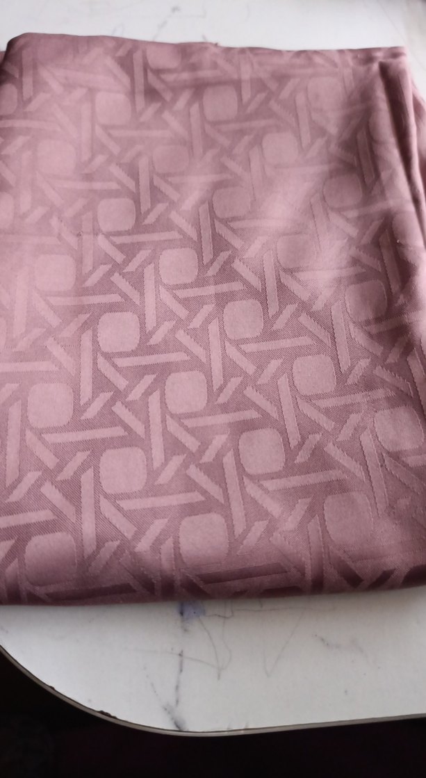 Bordo Parlak Kadın Pilili Şal - Görsel 3