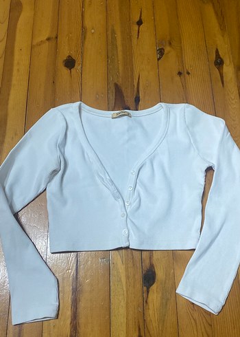 Beyaz V Yaka Düğmeli Kısa Kollu Crop Bluz - Görsel 3
