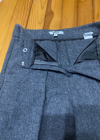 Gri Kadın Düğmeli Kumaş Pantolon - Görsel 4