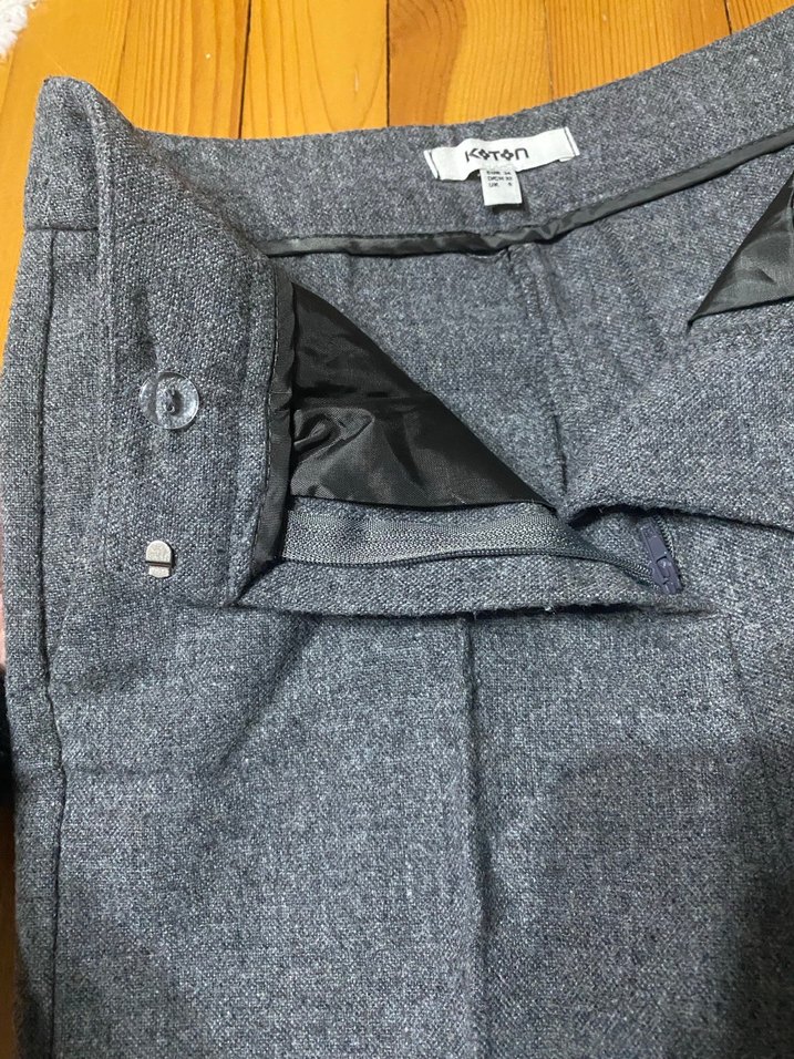 Gri Kadın Düğmeli Kumaş Pantolon - Görsel 5