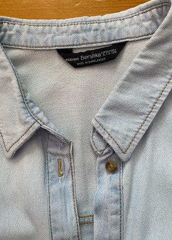 Bershka Düğmeli Denim Gömlek