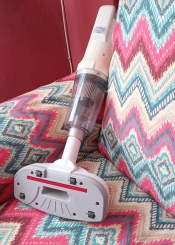 Beyaz Renkli Kablosuz Elektrikli Süpürge - Görsel 2