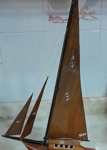 Kahverengi Ahşap Yelkenli Figür - Görsel 3