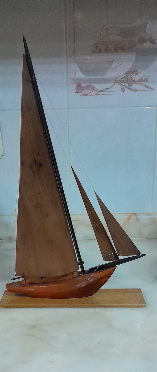 Kahverengi Ahşap Yelkenli Figür - Görsel 2