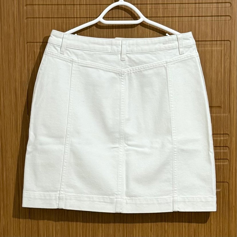 Düğmeli Beyaz Etek - Görsel 2