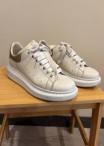 Beyaz Platform Topuklu Kadın Sneaker