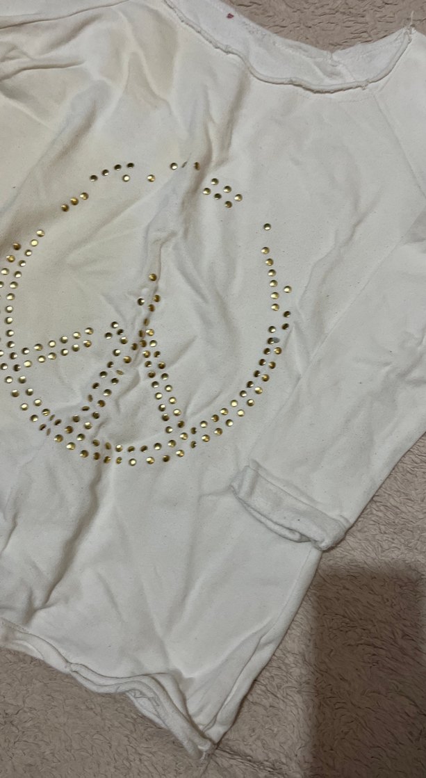 Pul Detaylı Beyaz Uzun Kollu Kadın Tişört - Görsel 2