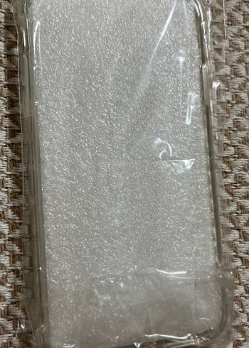 Elastik Beyaz iPhone 11 Kılıfı 1.5MM Kalınlık - Görsel 2