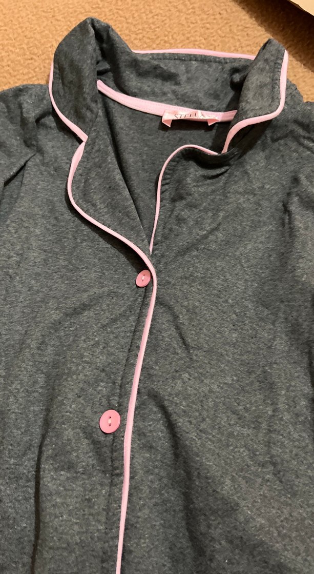 Düğmeli Gri kadın pijama - Görsel 3