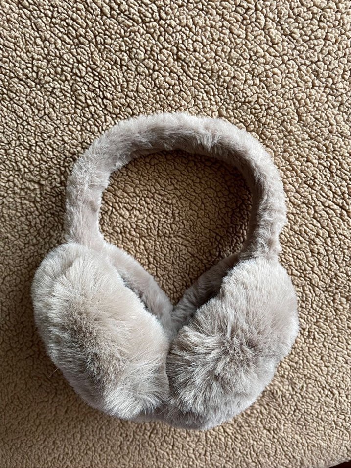 Bej Y2k Termal Peluş Kulaklık - Görsel 3