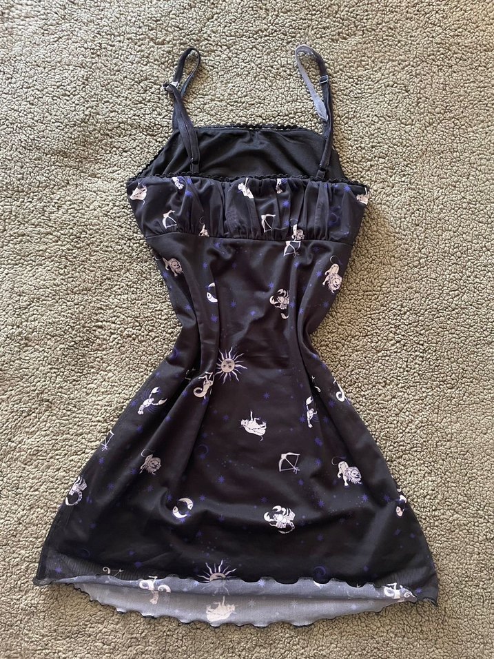 Zodyak desenli y2k tül elbise - Görsel 4