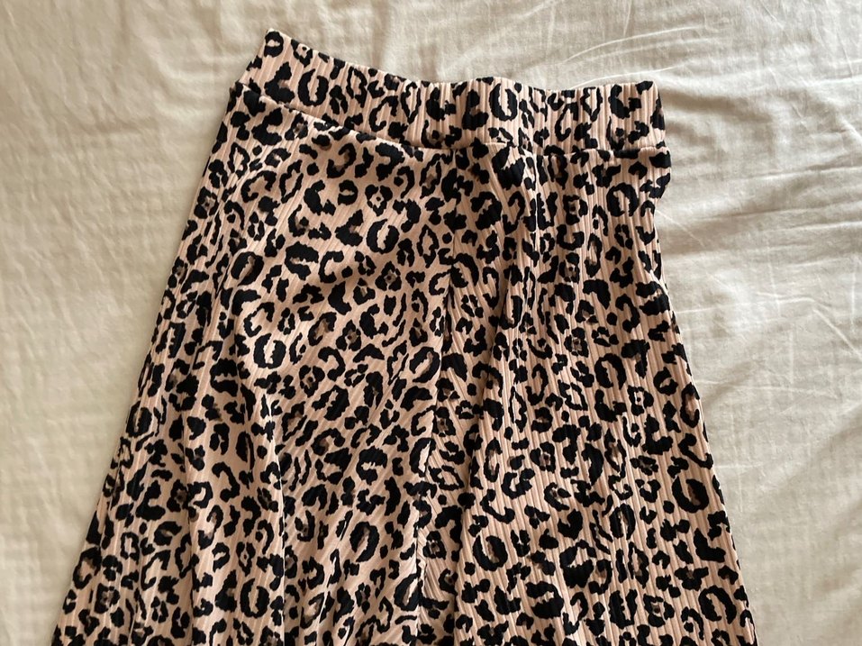 Leopar Desenli Asimetrik Vintage Midi Etek - Görsel 3