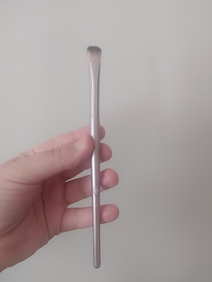 Bej Gri Makyaj Fırçası - Görsel 5