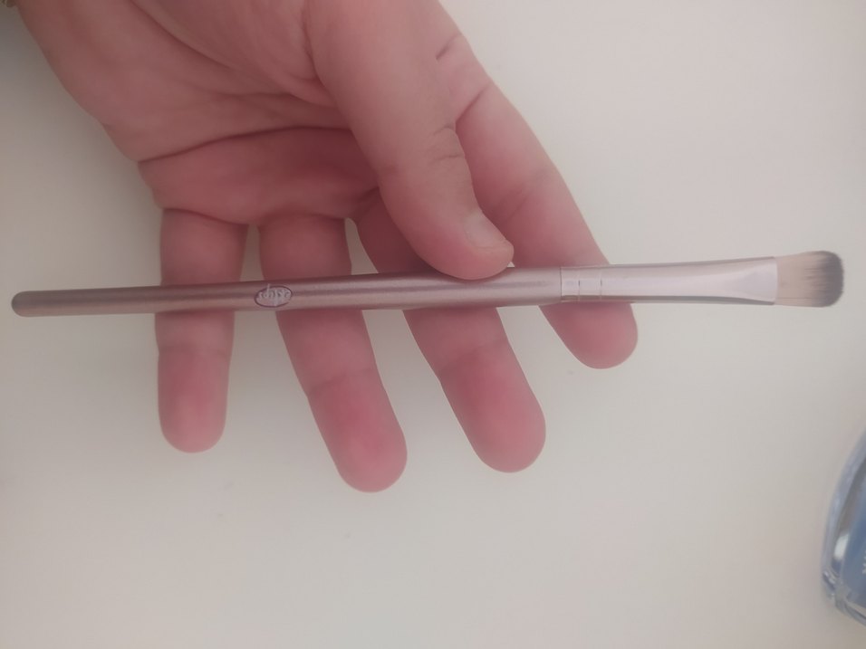 Bej Gri Makyaj Fırçası - Görsel 3