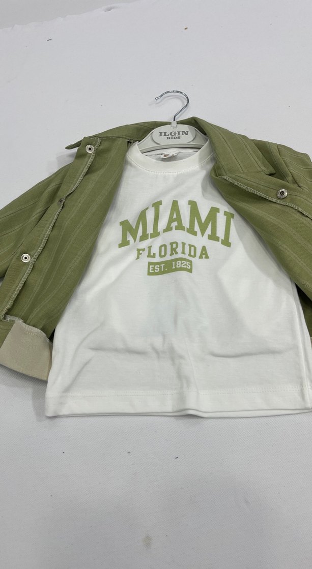 Erkek Çocuk Yeşil Düğmeli Ceket - Görsel 2