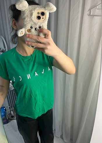 Yeşil Baskılı Kadın Tişörtü - Görsel 2