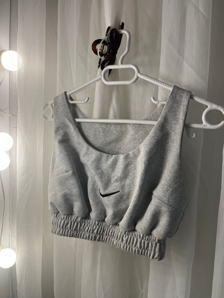 Gri Kadın Crop Top, İnce Kesim, Kolsuz - Görsel 2