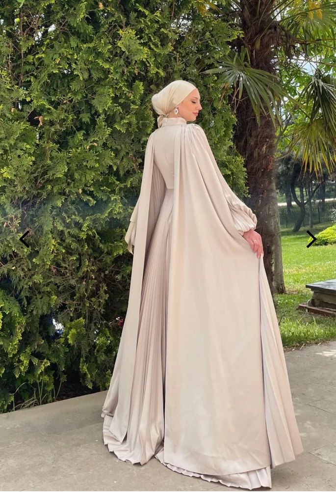 Bej Uzun Kol Drapeli Bohem Tesettür Abiye - Görsel 3