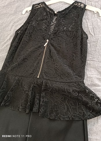 Siyah Mini Kolsuz Fırfırlı Elbise - Görsel 2