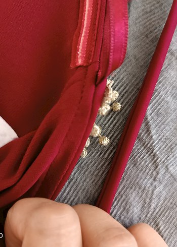 Bordo Uzun Drapeli Straplez Abiye Elbise - Görsel 2