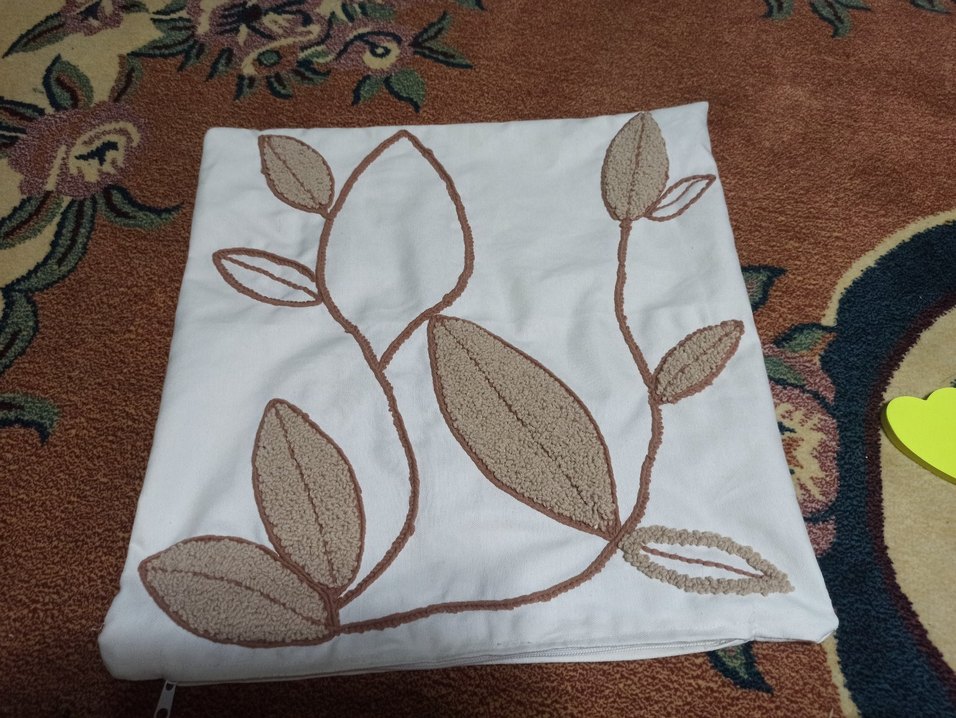 Nakışlı Bohem Beyaz Yastık Kılıfı 4lü fiyatı dir. - Görsel 2