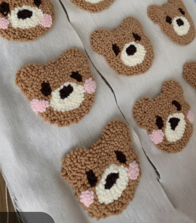 Mavi Ayıcık Desenli  punch anahtarlik - Görsel 2