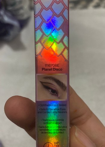 Işıltılı Çok Renkli Dudak Parlatıcısı - Görsel 2