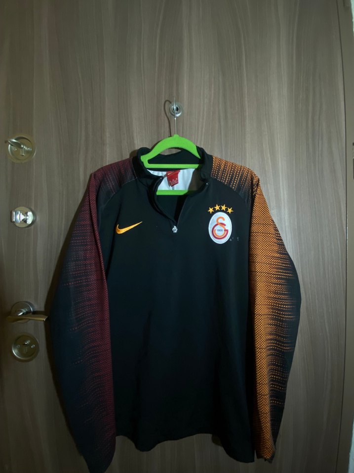 Galatasaray Baskılı Uzun Kollu Hoodie - Görsel 3