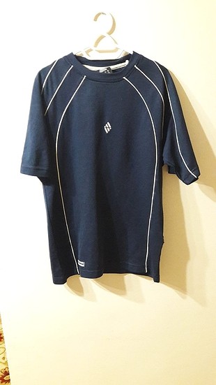 adidas t-shirt