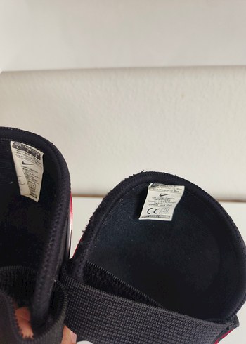 Nike orjinal dizlik futbol tekmelik - Görsel 4