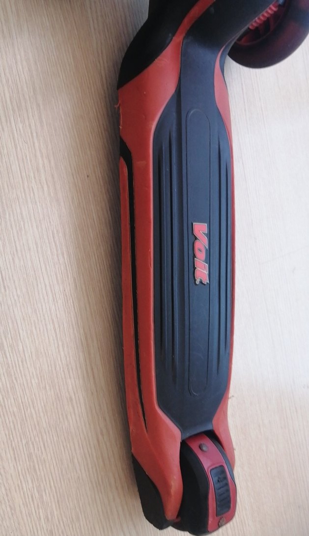 Kırmızı Siyah Çocuk Scooter'ı - Görsel 4