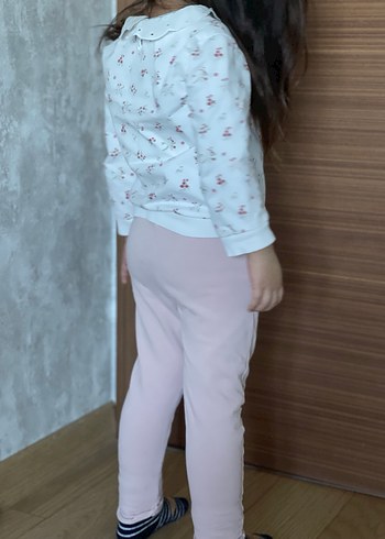 Kız Çocuk mango eşofman altı ve fistolu bebe yaka bluz - Görsel 3