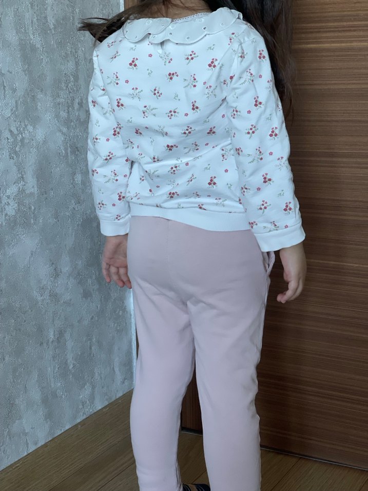 Kız Çocuk mango eşofman altı ve fistolu bebe yaka bluz - Görsel 2