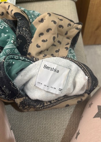 Bershka Bershka Kapüşonlu Çok Renkli Sweatshirt