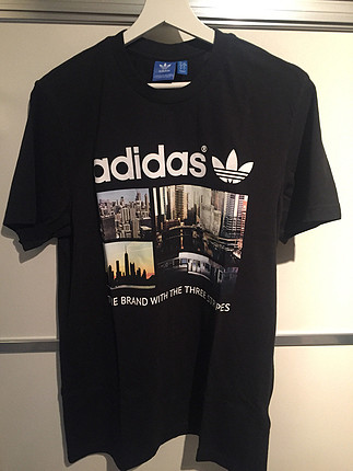 Adidas Unisex Tshirt