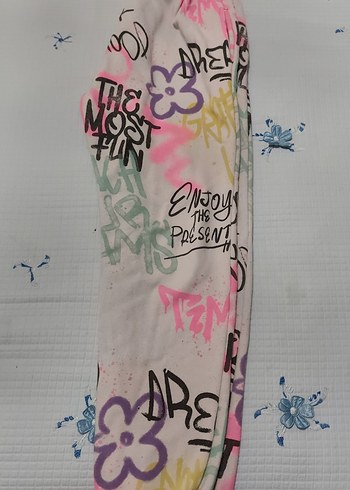 10 Yaş Beden Kız Çocuk Baskılı Street Wear Eşofman Altları