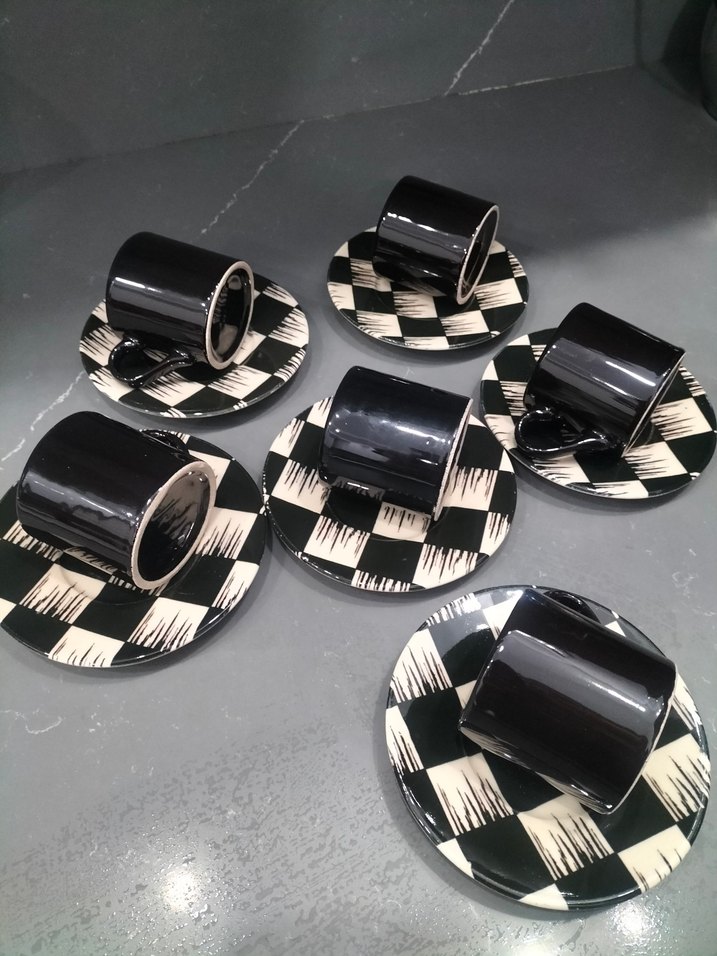 Siyah Beyaz Desenli 6'lı Fincan Takımı - Görsel 2