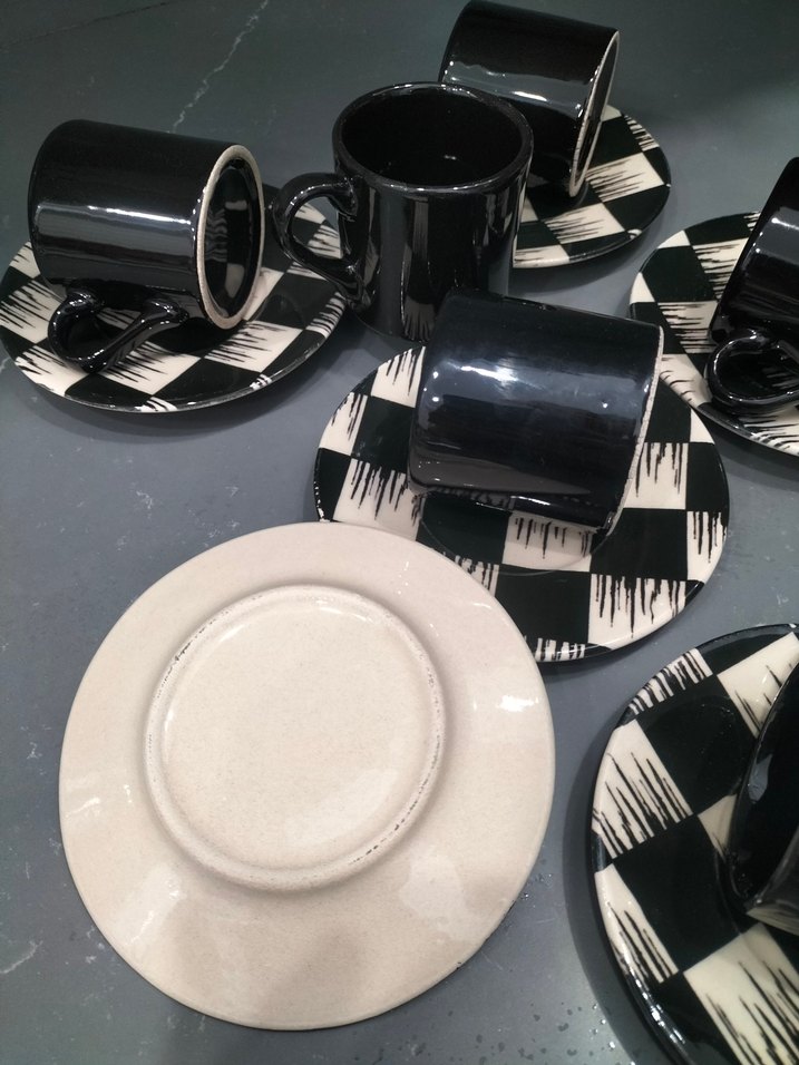 Siyah Beyaz Desenli 6'lı Fincan Takımı - Görsel 3