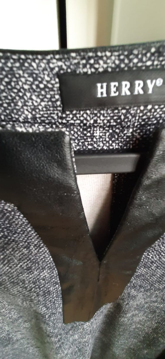 Henry Marka Gri V Yakalı Midi Rahat Kesim Elbise - Görsel 4