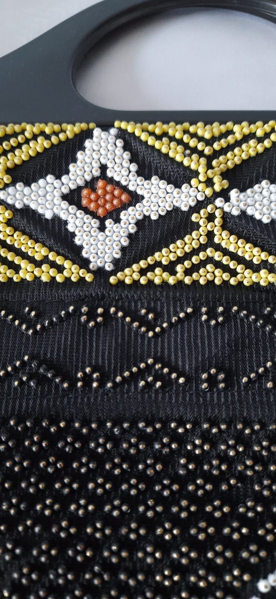 Boncuk İşlemeli Çok Renkli Kadın Çantası - Görsel 2