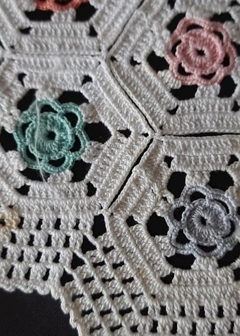 Vintage El Yapımı 6 Adet Motifli Dantel Örtüler - Görsel 4