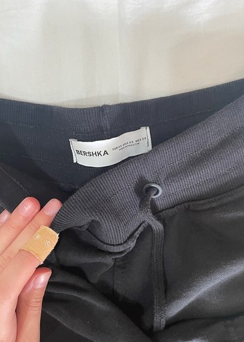 Bershka Siyah Esofman Alti
