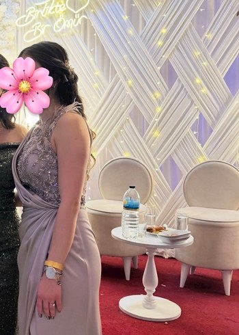 Gri Drapeli Uzun Straplez Abiye Elbise - Görsel 2