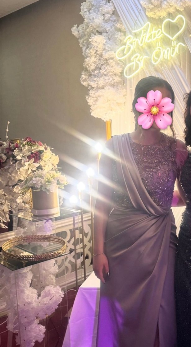 Gri Drapeli Uzun Straplez Abiye Elbise - Görsel 3