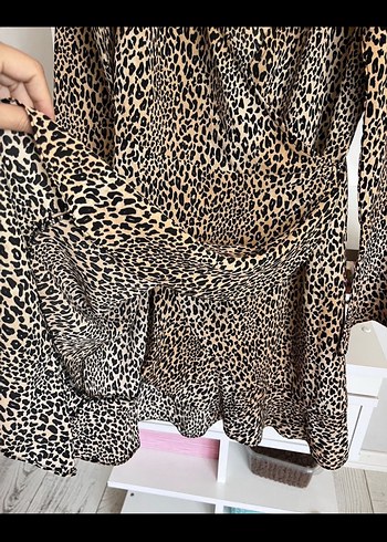 s Beden H&M Leopar Desenli Uzun Kollu kısa Elbise