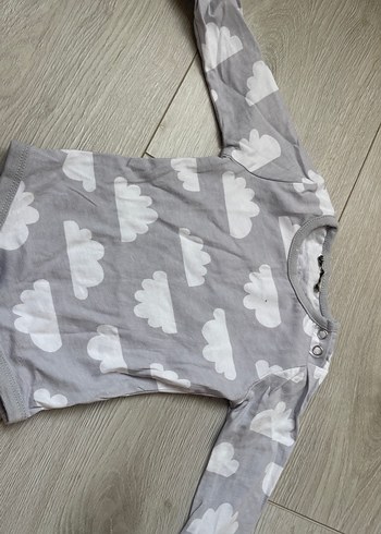 Uzun Kollu Gri Bulut Desenli Bebek Body şapka mama önlüğü - Görsel 2