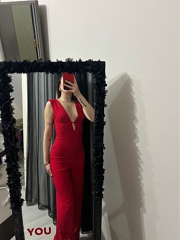 Trendyol & Milla Kırmızı şık tulum